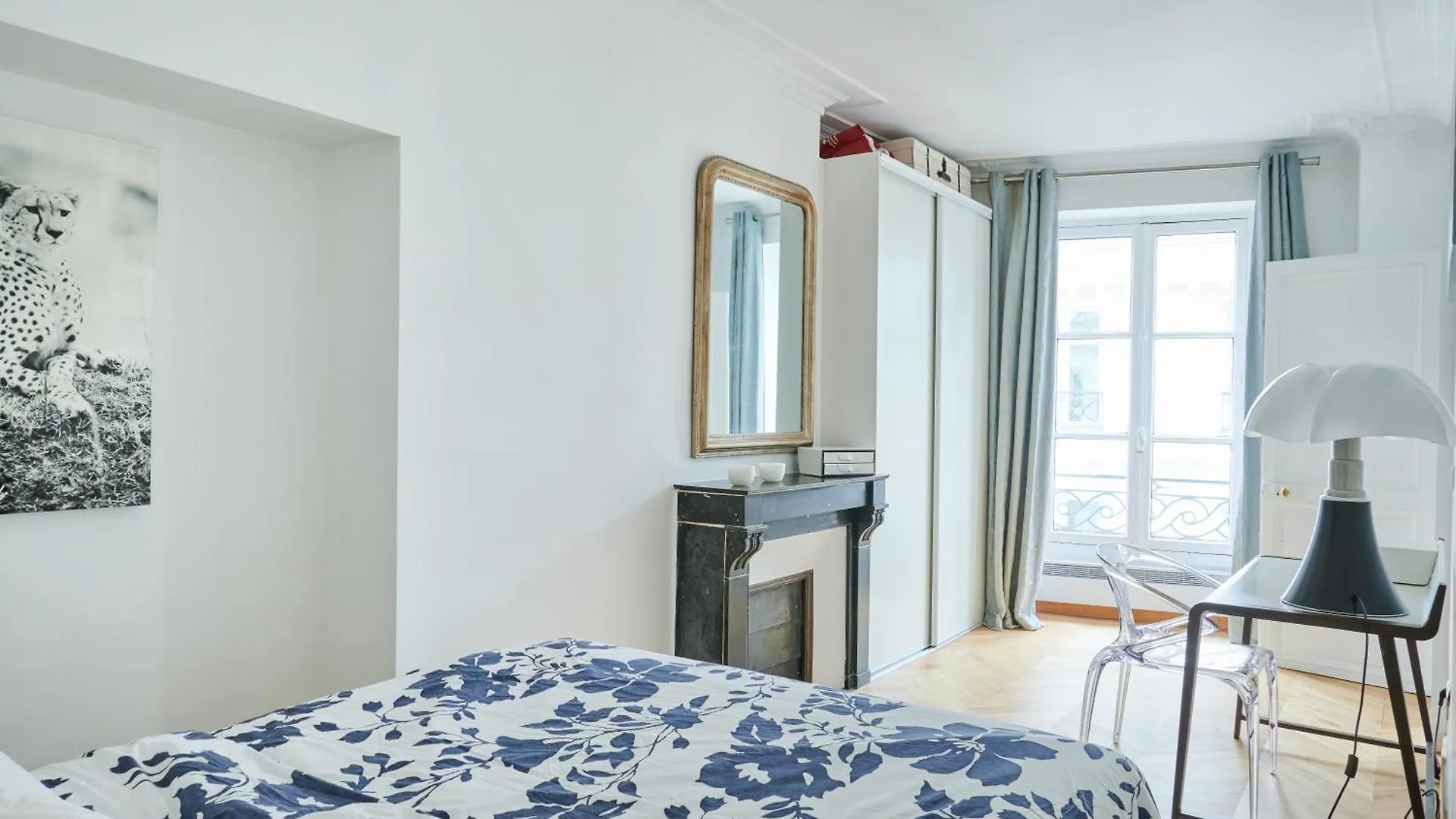 Apartment Elysee/fg St Honore- 2 Pieces De Luxe Paris